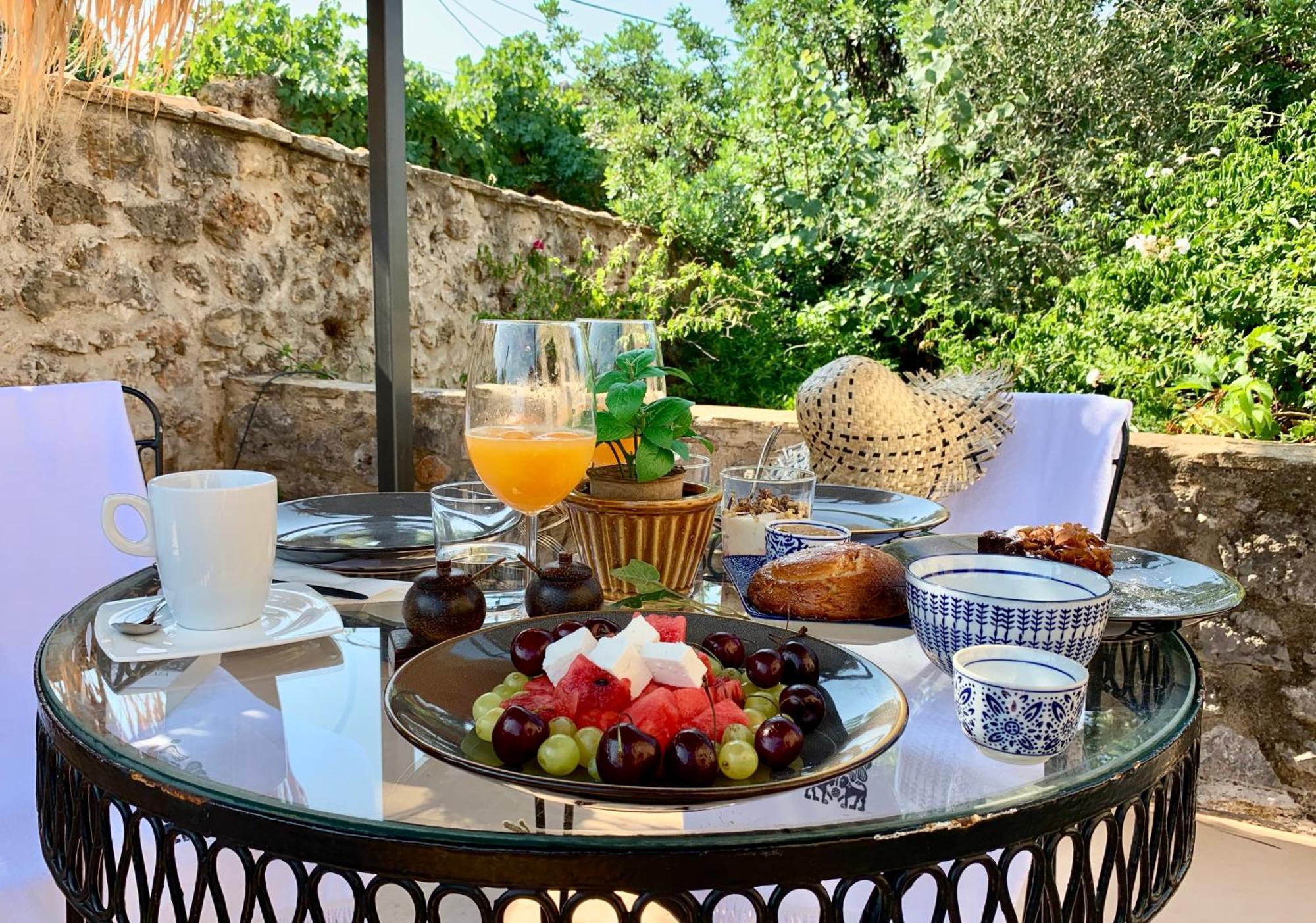 Villa Vager Mani Hotel Kalamáta Eksteriør bilde